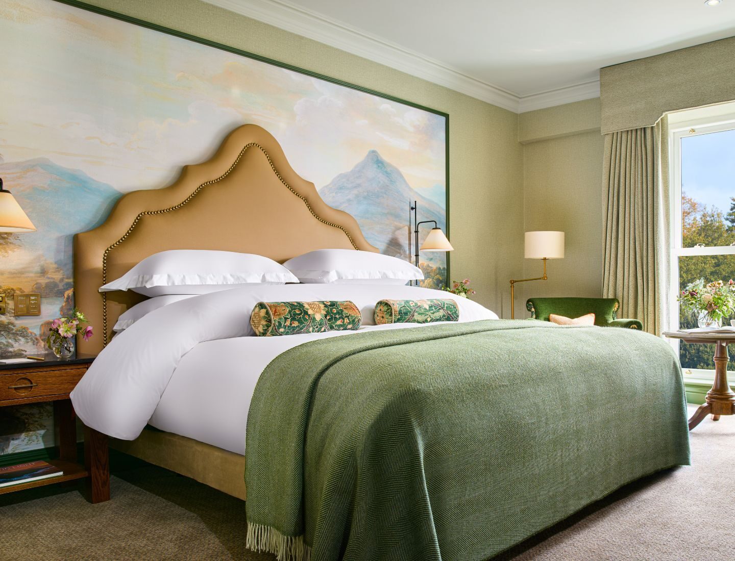 A wide view of the King Size Bed in the guestroom