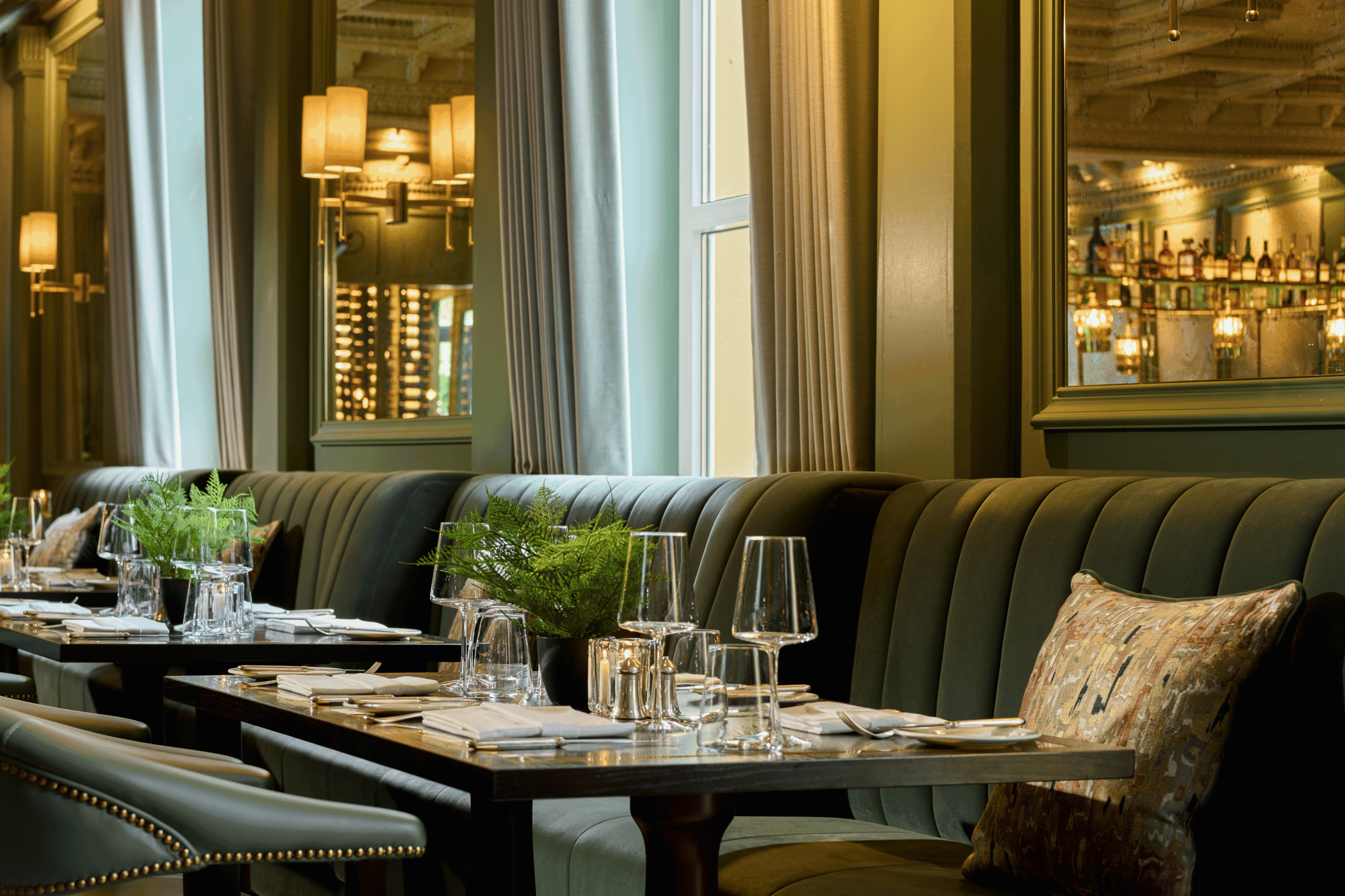 Table arrangement at The Peregrine