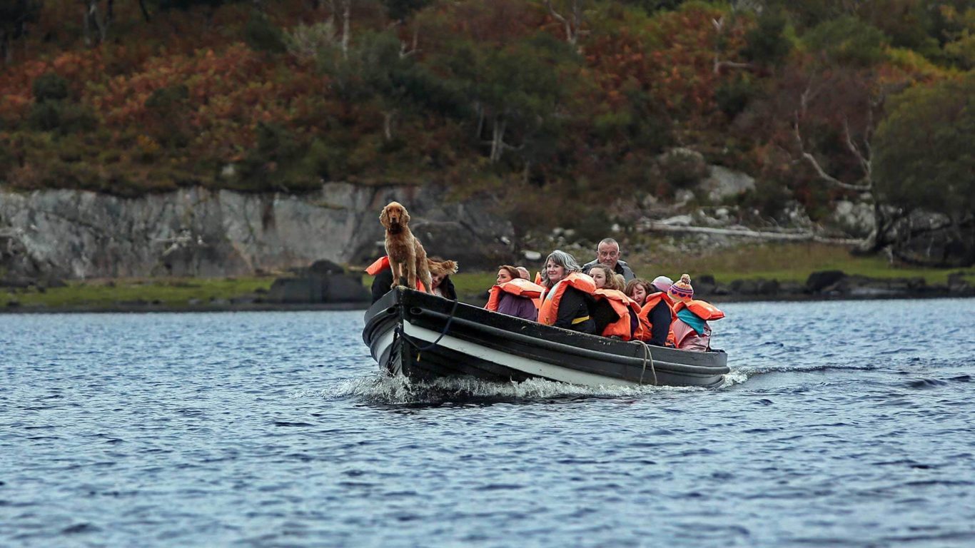 national-park-gap-of-dunloe-boat